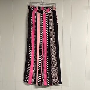 Wide leg patterned pants- like new
